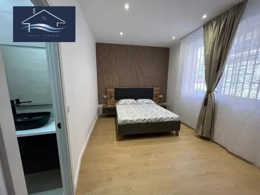 Habitación de Planta baja en venta en Alicante / Alacant con Aire acondicionado, Calefacción y Parquet