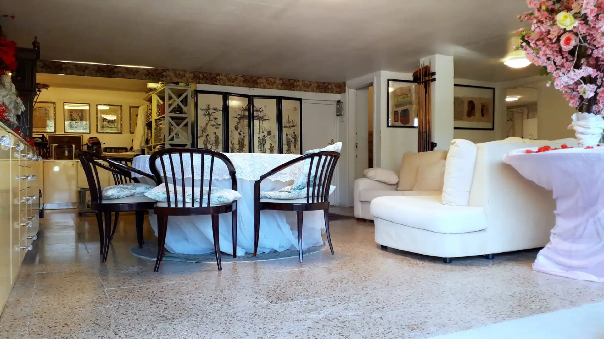 Sala d'estar de Casa o xalet en venda en Castelldefels amb Aire condicionat, Calefacció i Jardí privat