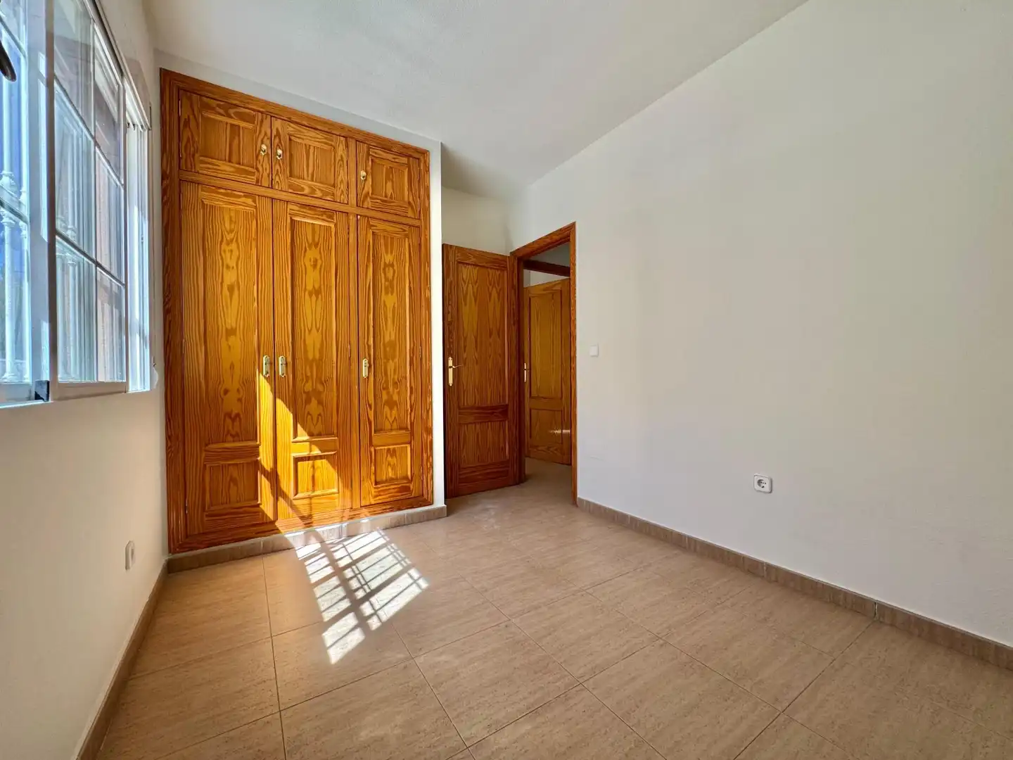 Habitación de Dúplex en venta en Murcia con Aire acondicionado, Terraza y Trastero