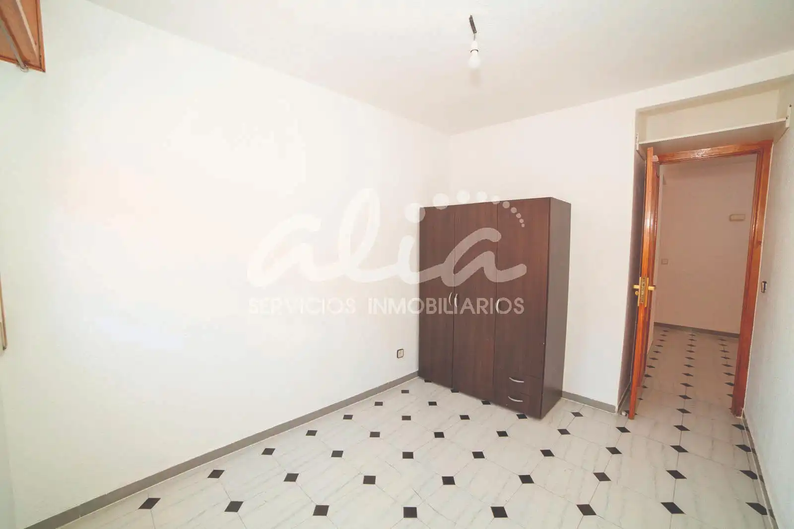 Bedroom of Flat for sale in Pinto  with Air Conditioner, Heating and Terrace