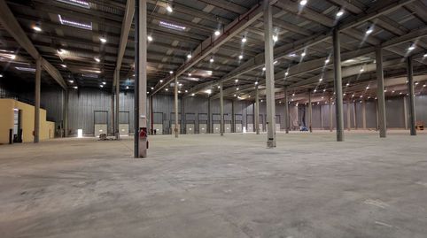 Foto 4 von Fabrikhallen zur Miete in San Agustín del Guadalix pueblo, San Agustín del Guadalix