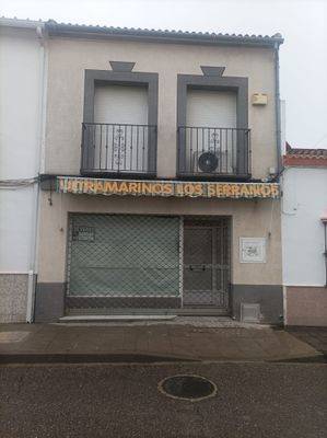 Casa-chalet en Venta en Calle MERINA en Posadas