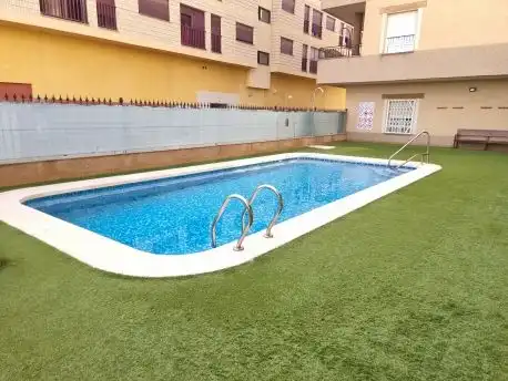 Piscina de Piso en venta en Albatera con Aire acondicionado y Piscina