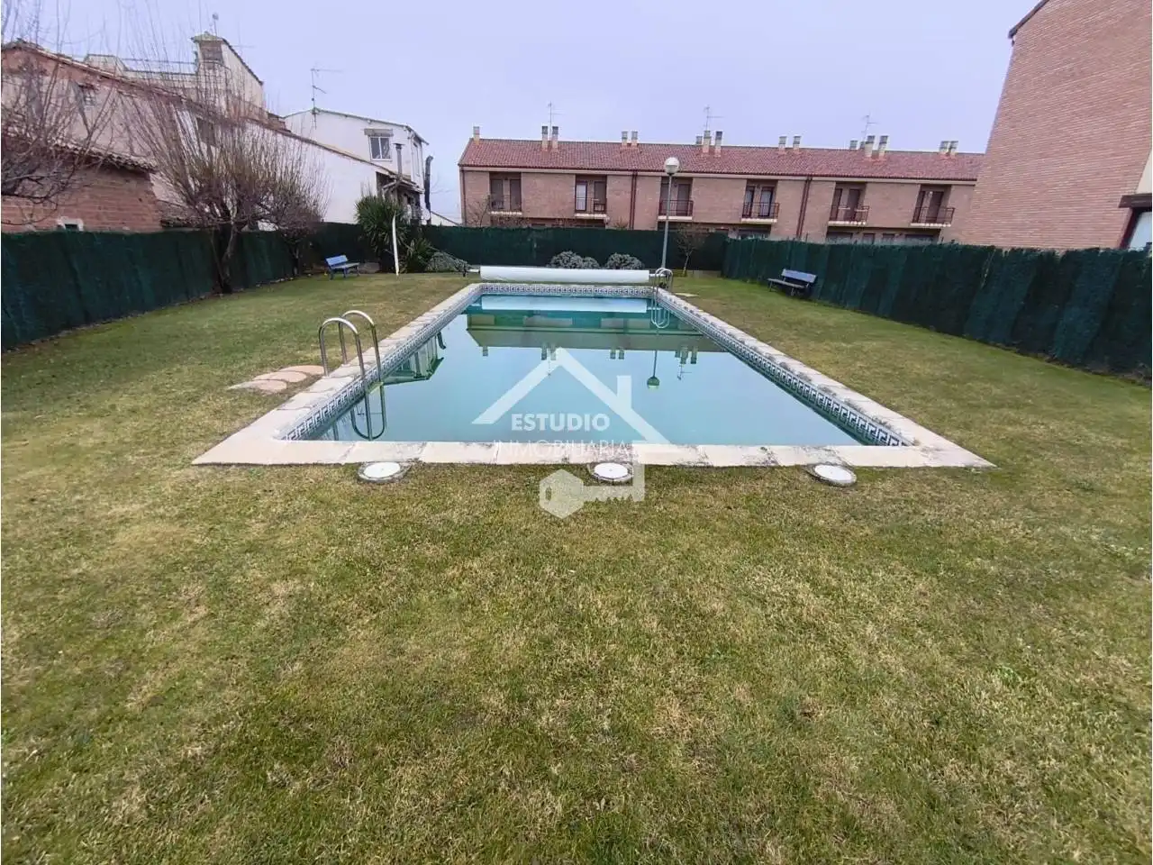 Piscina de Casa o chalet en venta en Canillas de Río Tuerto con Calefacción, Jardín privado y Parquet