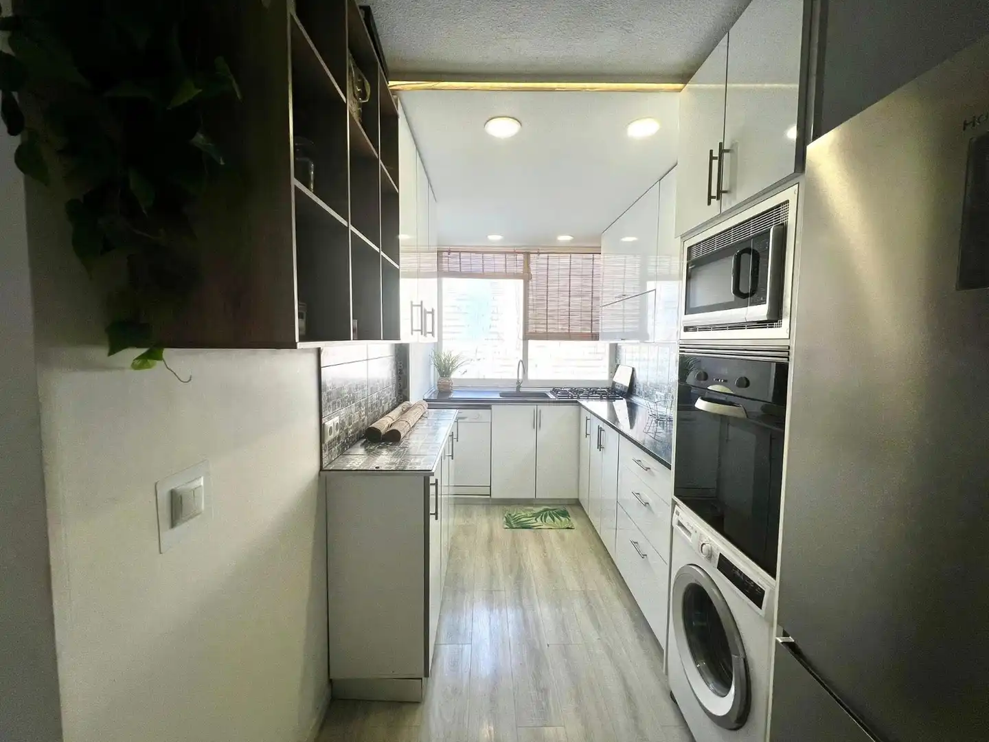 Cocina de Apartamento en venta en La Manga del Mar Menor con Aire acondicionado, Calefacción y Terraza