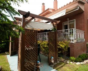 Jardí de Casa adosada en venda en Reus amb Terrassa i Balcó