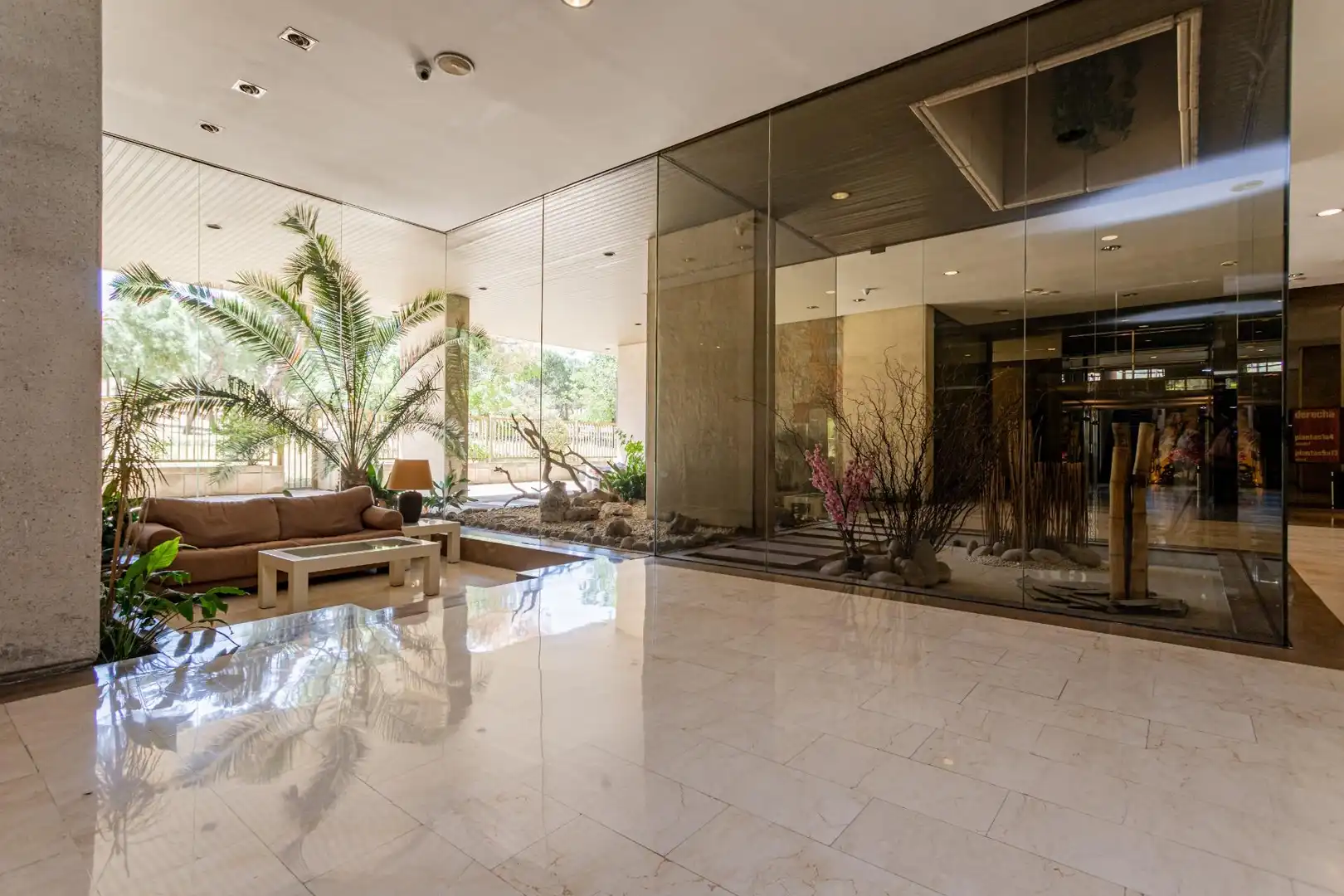 Flat for sale in Madrid  with Heating, Parquet flooring and Community pool