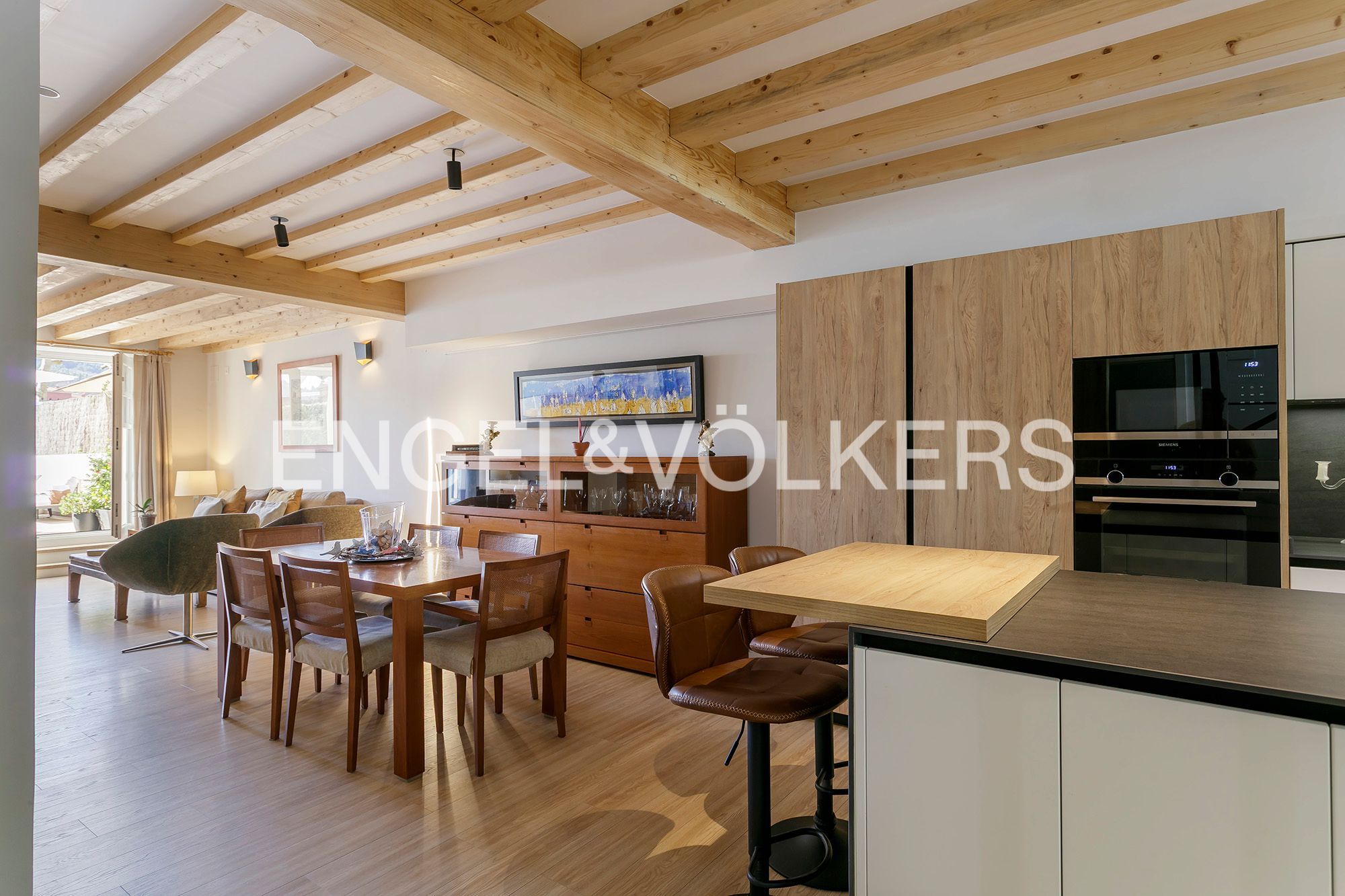 Menjador de Dúplex en venda en Plentzia amb Calefacció, Jardí privat i Terrassa