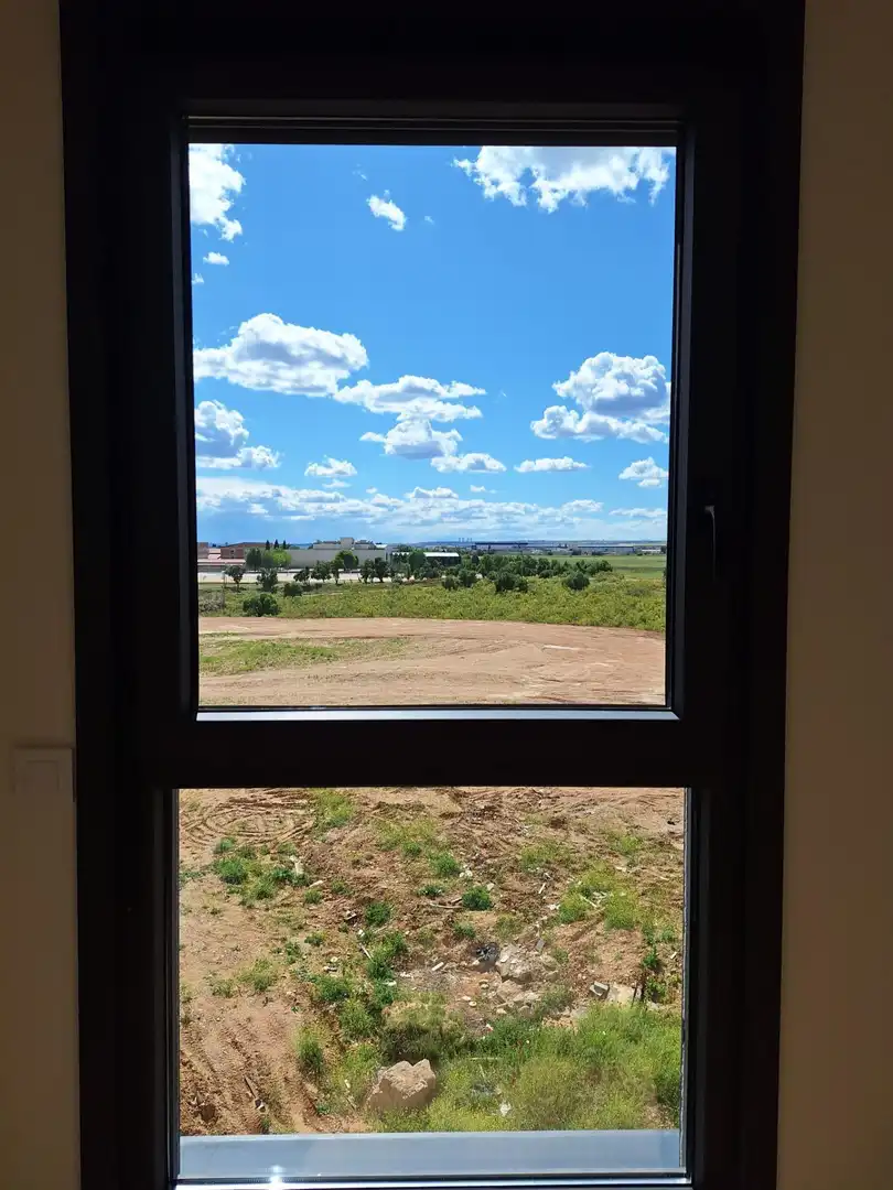 Apartamento de alquiler en Alcalá de Henares con Aire acondicionado, Calefacción y Jardín privado