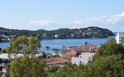 Vista exterior de Apartament en venda en Calvià amb Terrassa i Moblat