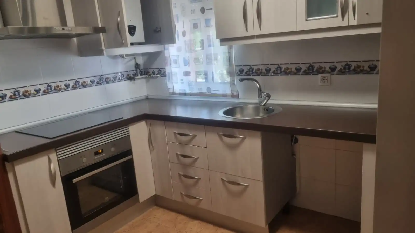 Cuina de Pis en venda en Puertollano amb Moblat