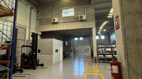 Foto 2 von Fabrikhallen zur Miete in Can Vinyals, Esparreguera