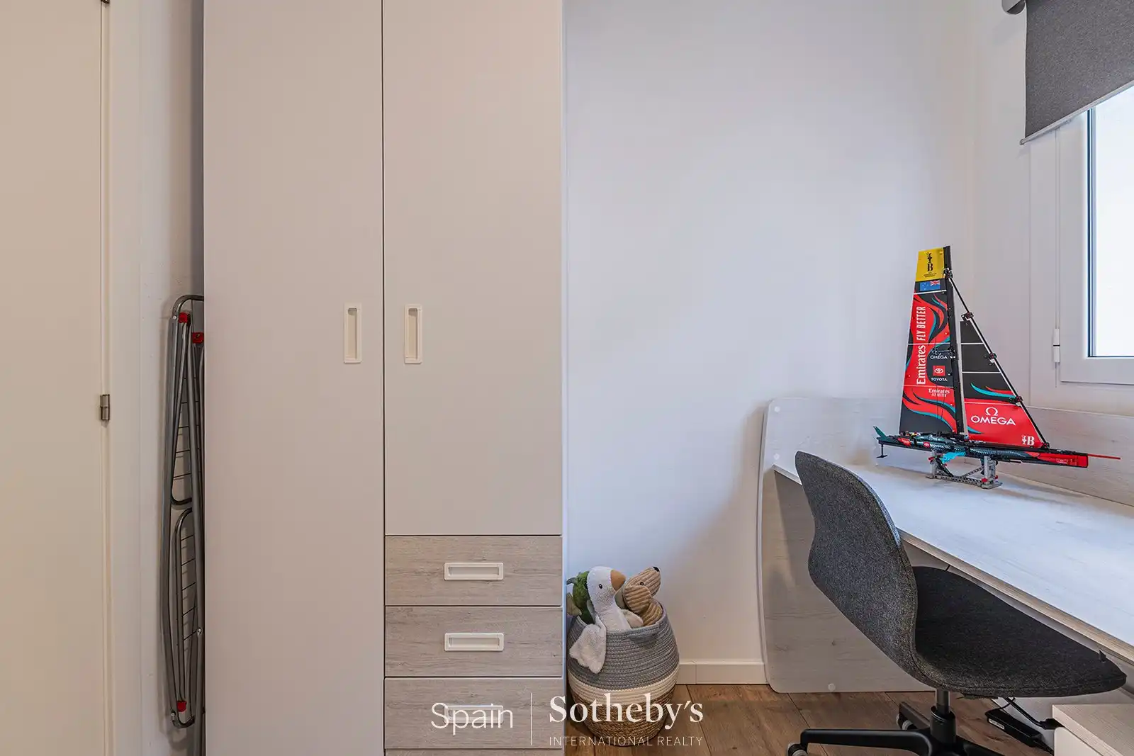 Habitación de Apartamento en venta en Barcelona con Aire acondicionado, Calefacción y Terraza