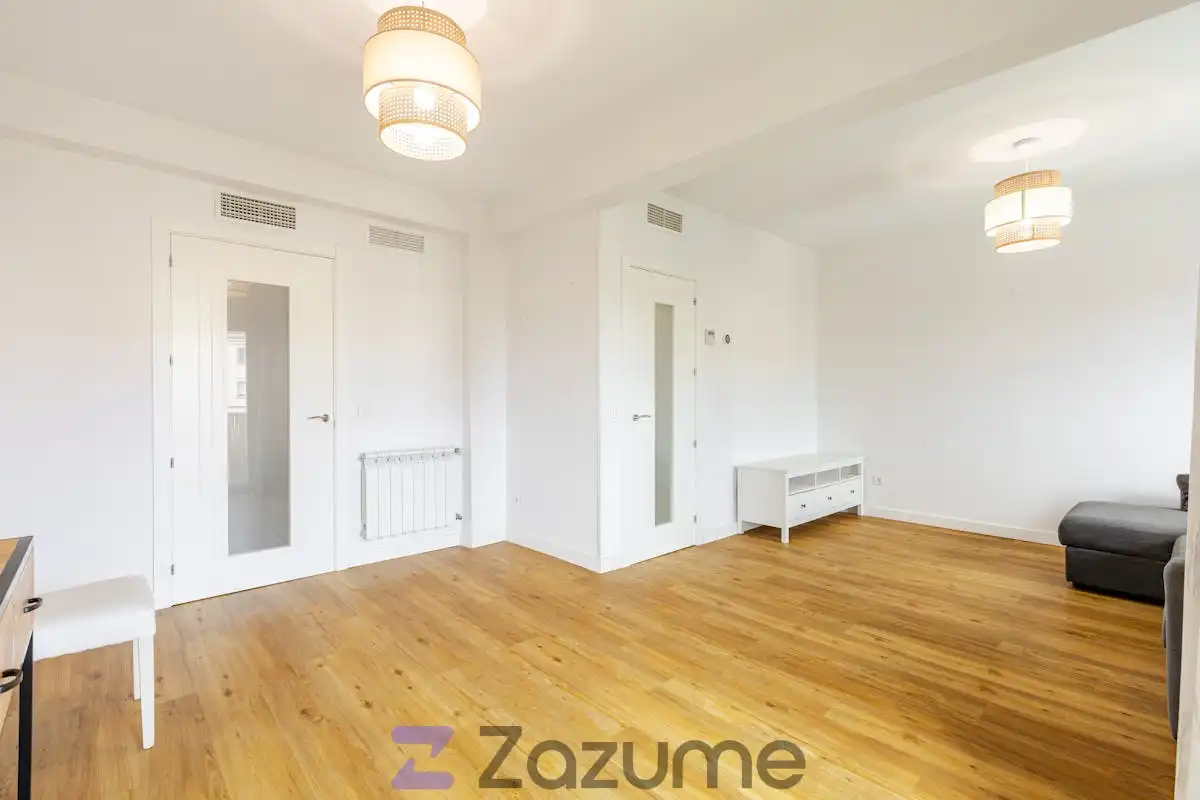 Schlafzimmer von Wohnung zur Miete in Madrid mit Klimaanlage, Heizung und Terrasse