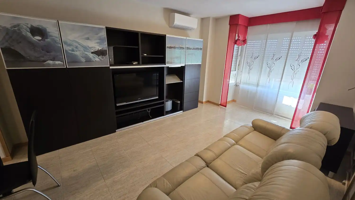 Sala de estar de Piso de alquiler en Humanes de Madrid con Aire acondicionado y Calefacción