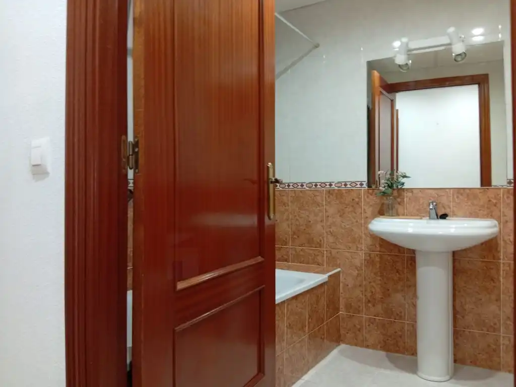 Apartament de lloguer a Calle Torres Naharro, La Estación