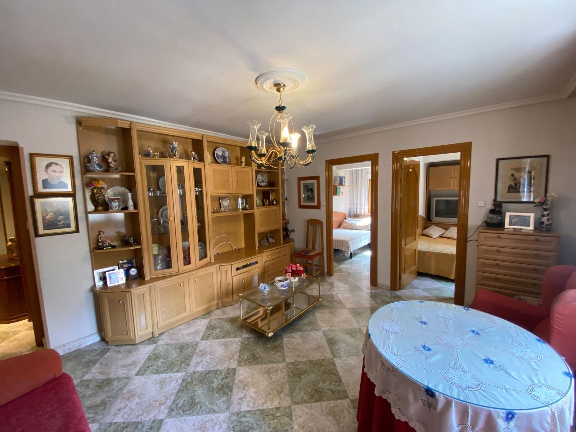 Piso en venta en Cuenca Capital con Terraza, Trastero y Balcón