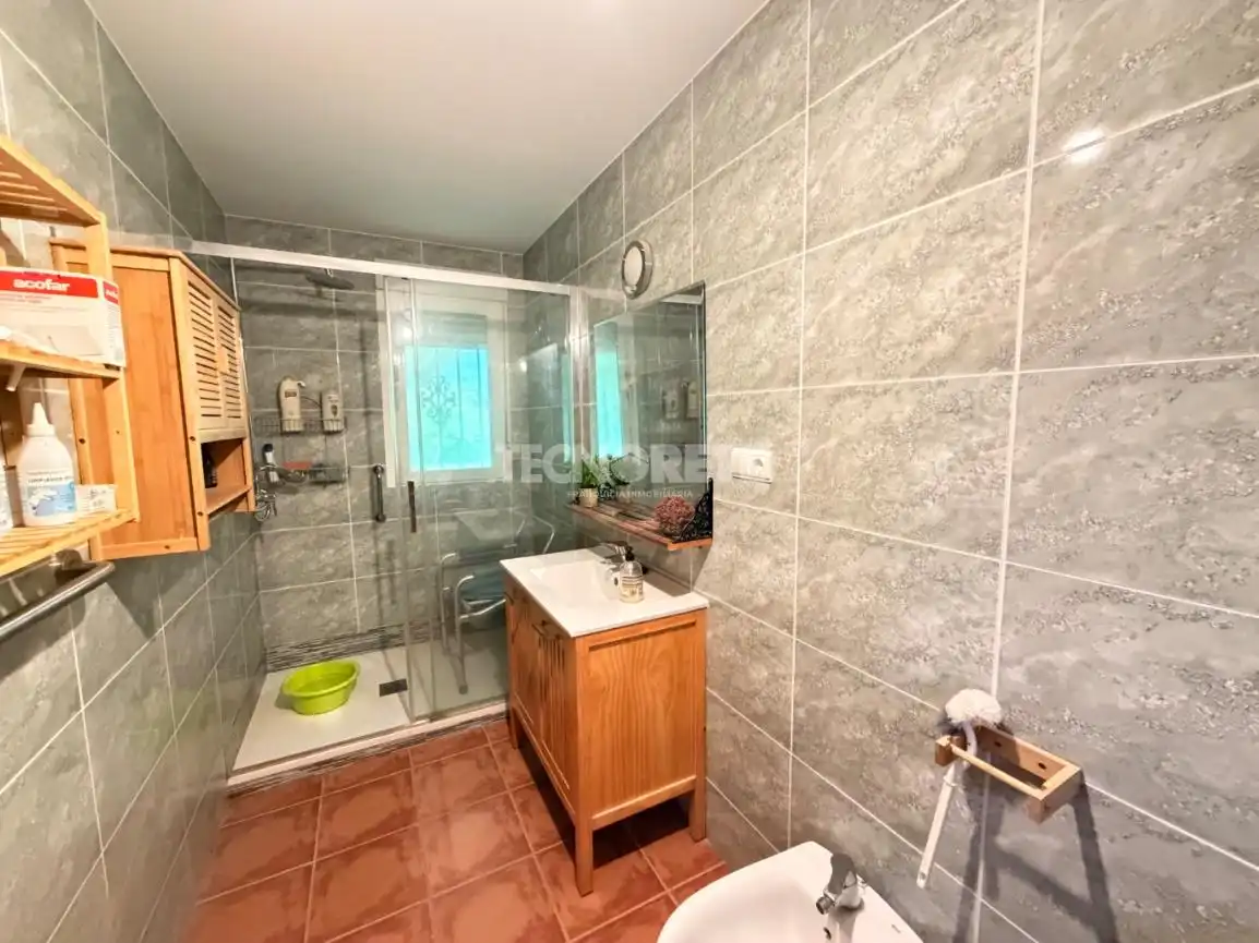 Bathroom of Houses for sale in San Román de los Montes  with Air Conditioner and Heating