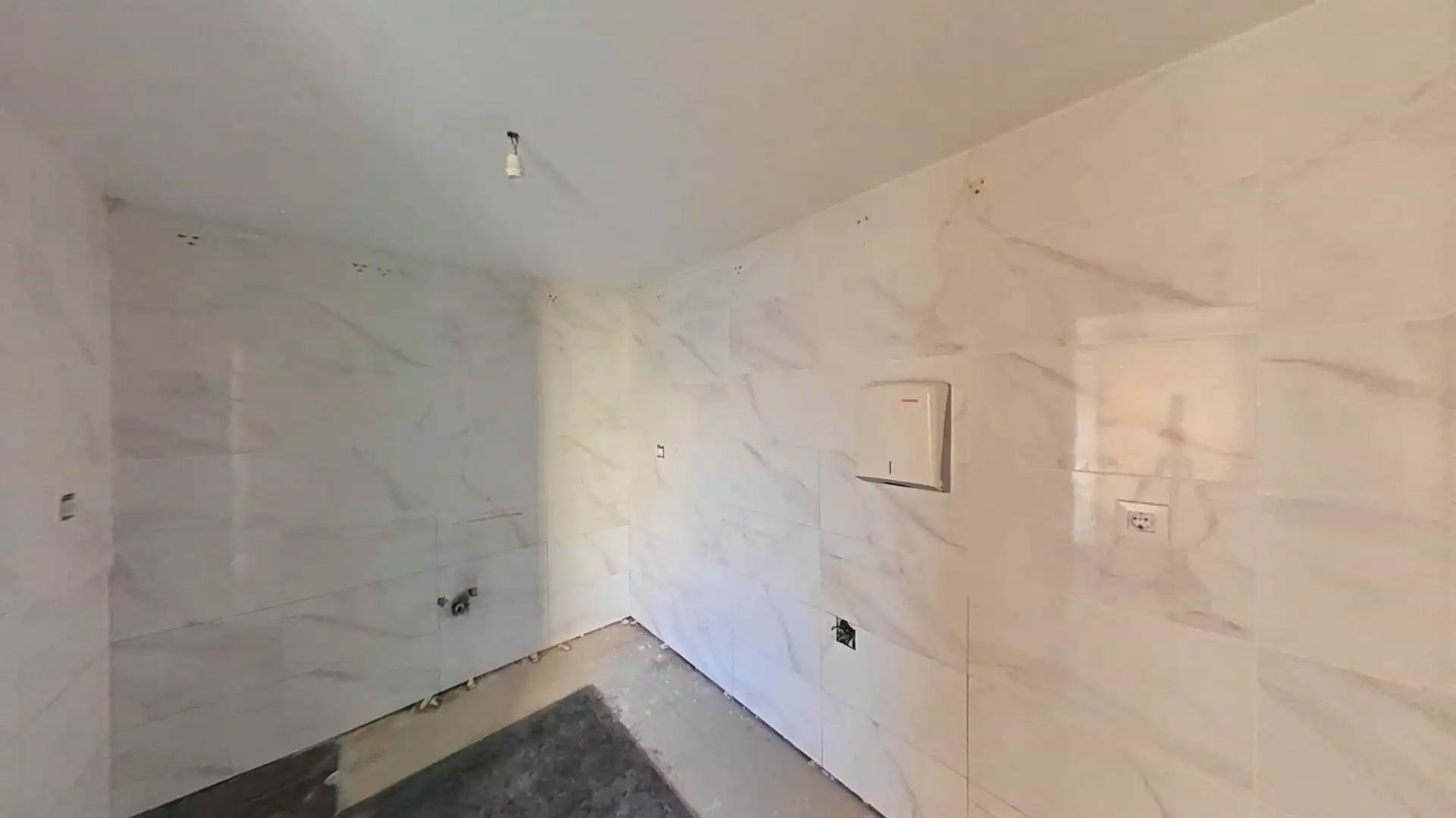 Bathroom of Flat for sale in Almería  with Balcony