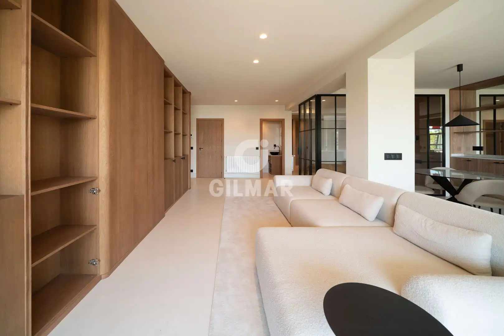 Living room of Flat for sale in Madrid  with Heating, Furnished and Balcony