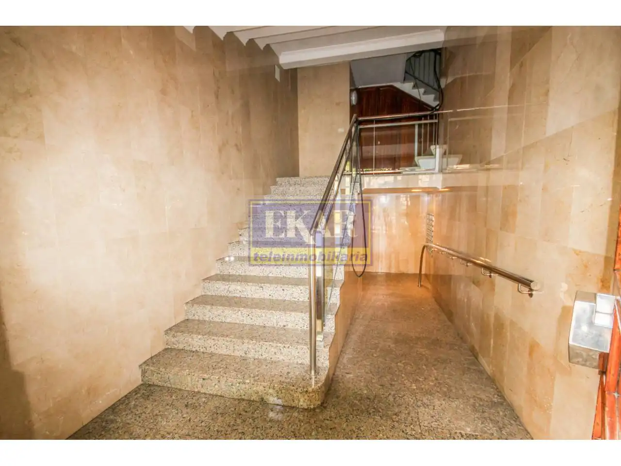 Piso en venta en Irun  con Calefacción y Balcón
