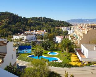 Vista exterior de Casa adosada en venda en Málaga Capital amb Jardí privat, Terrassa i Piscina