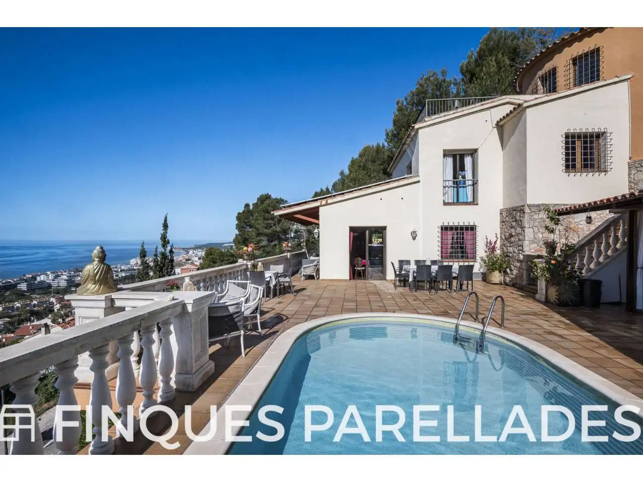 Exterior view of Houses for sale in Sitges  with Terrace and Swimming Pool