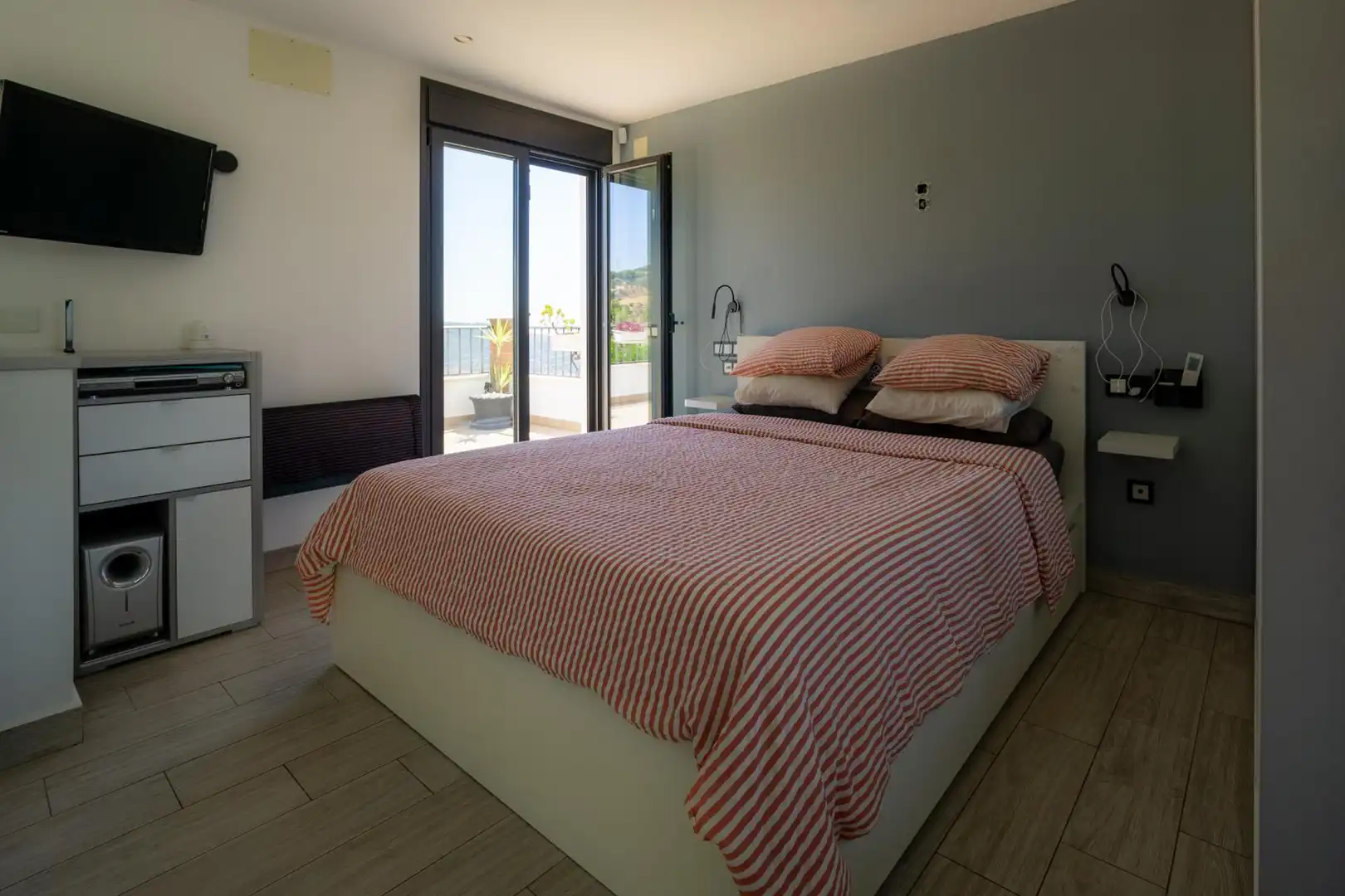 Dormitori de Casa o xalet en venda en Casarabonela amb Calefacció, Jardí privat i Terrassa