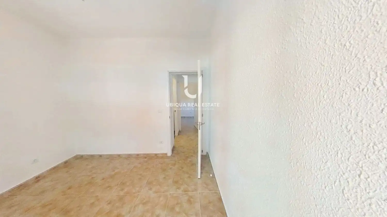 Habitación de Piso en venta en Barcelona con Terraza y Balcón