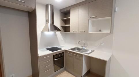 Foto 4 de Apartament de lloguer a Carrer de Lleó, Ca n'Oriol, Barcelona