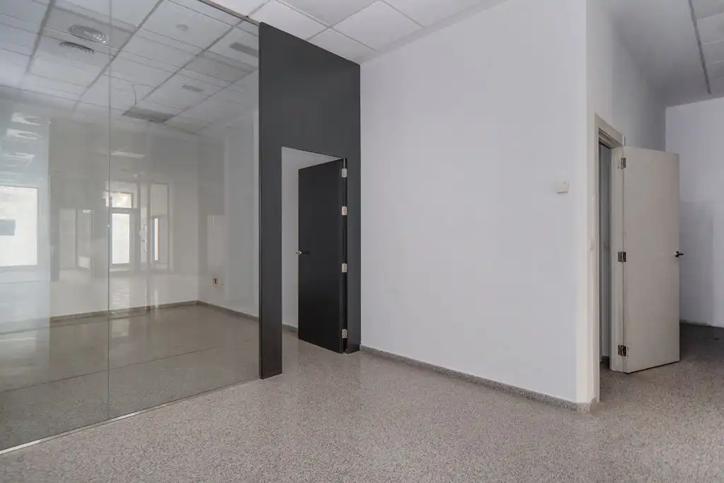 Local comercial de lloguer a C/ Jerónimo Santa Fe, imagen 9