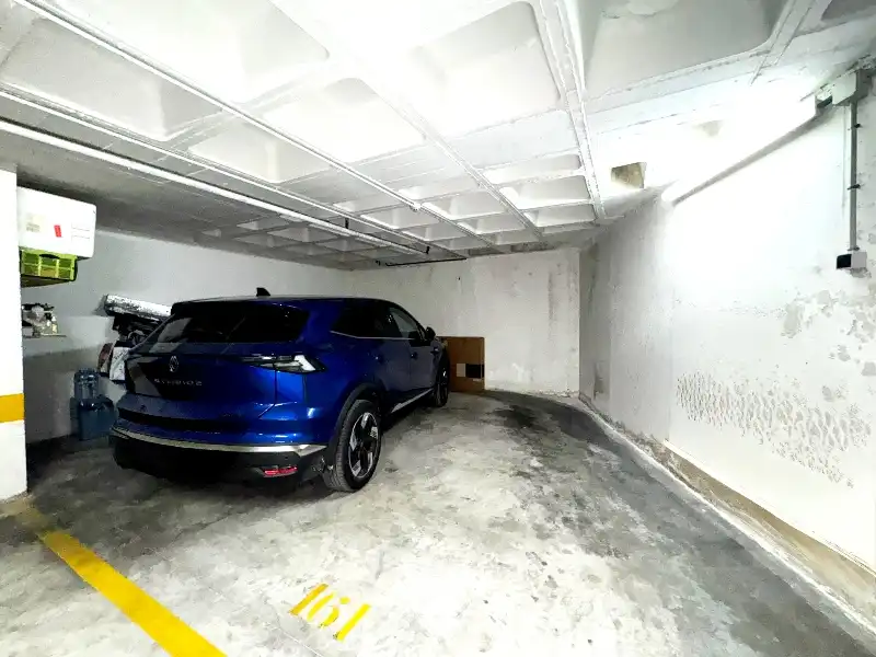 Parkplatz von Wohnungen zum Verkauf in El Campello mit Klimaanlage, Heizung und Parkett