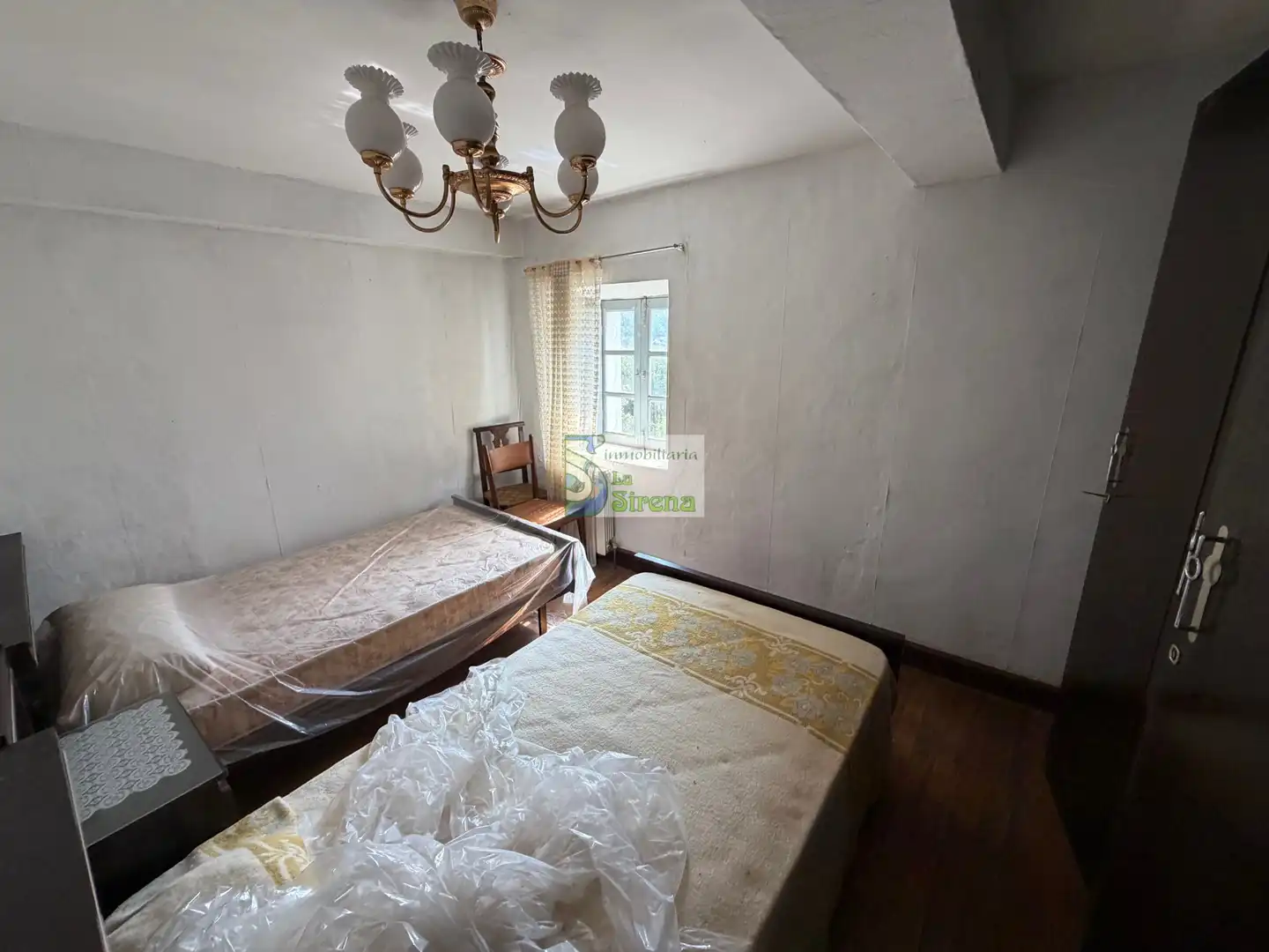 Habitación de Casa o chalet en venta en Castro-Urdiales con Jardín privado, Terraza y Piscina