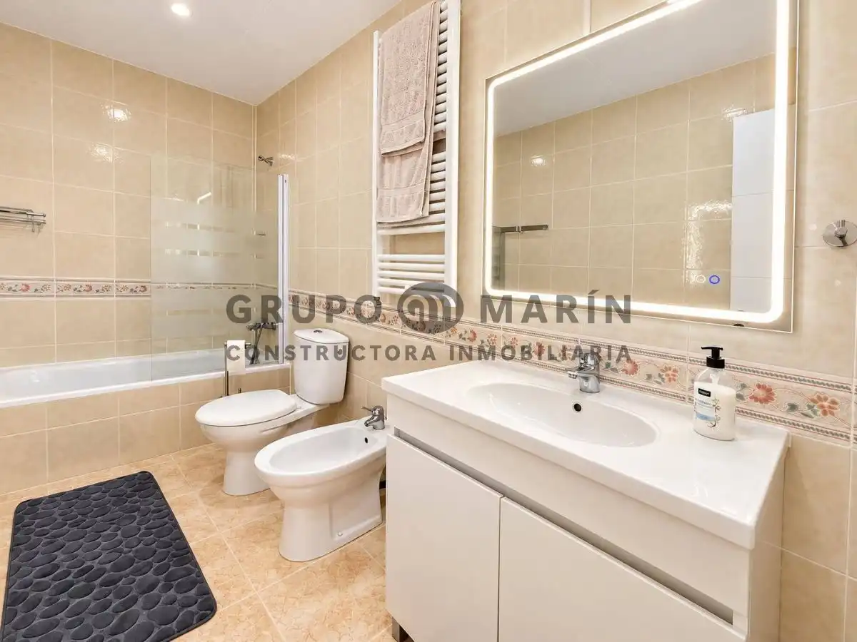 Baño de Apartamento en venta en Palafolls, Barcelona