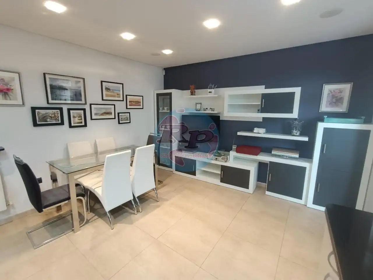 Casa amb jardí en venda a Trobajo del Camino, imagen 3