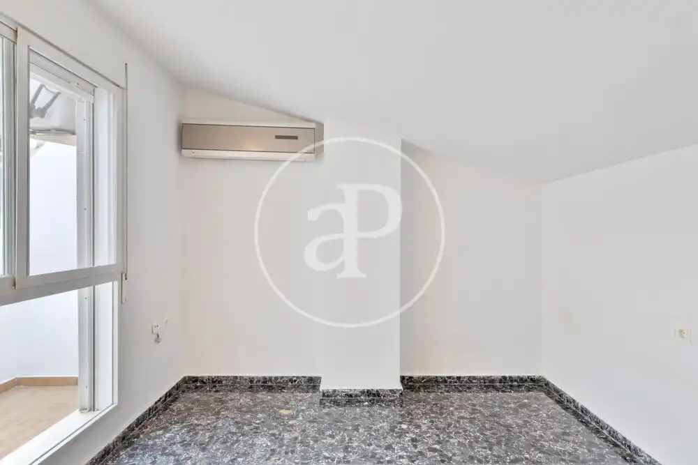 Habitación de Piso de alquiler en Valencia con Aire acondicionado, Calefacción y Terraza