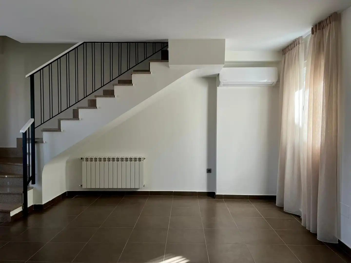 Dúplex de lloguer en Torrijos amb Aire condicionat, Calefacció i Forn