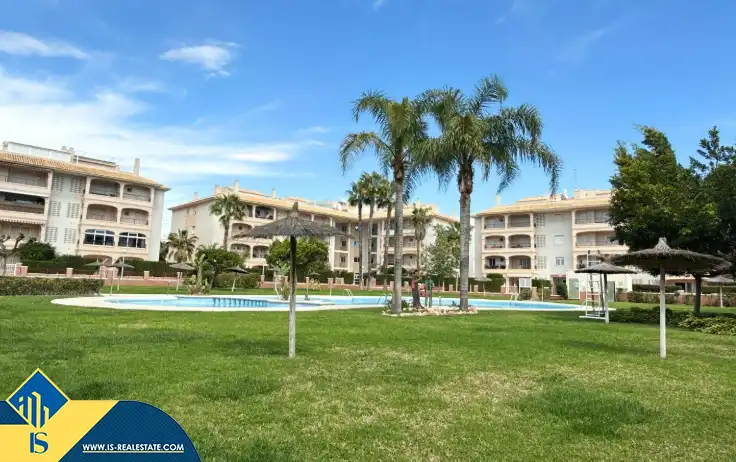 Wohnung mit Pool zum Verkauf in Orihuela Costa