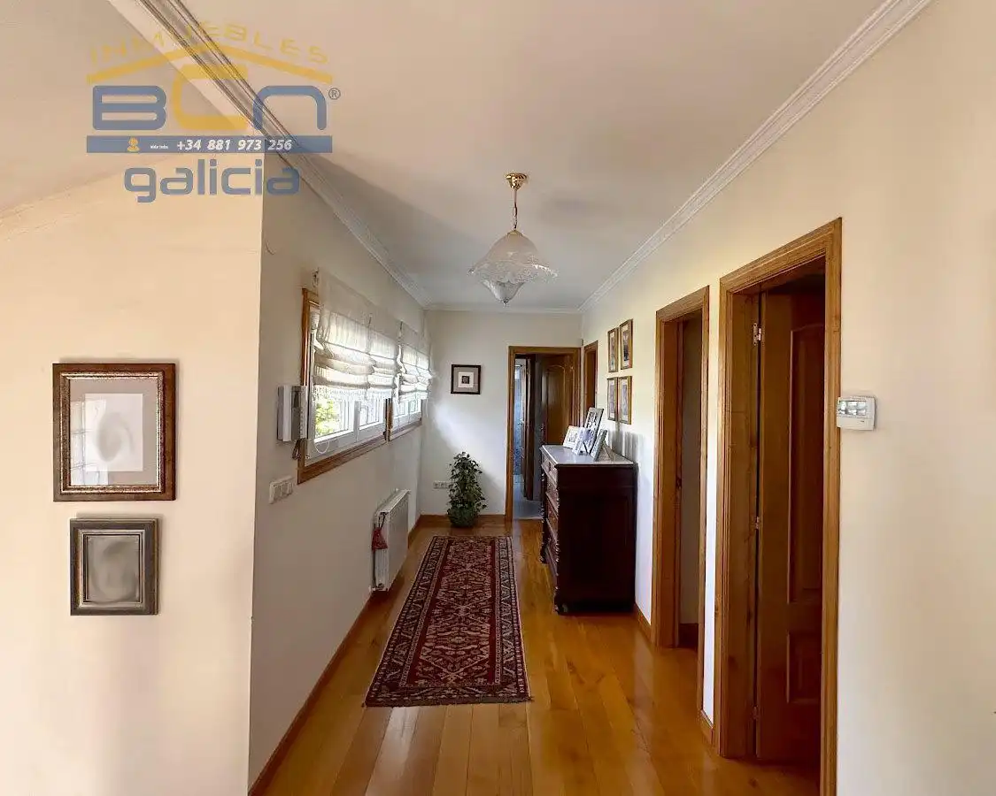 Casa o xalet en venda en Santiago de Compostela  amb Calefacció, Jardí privat i Piscina