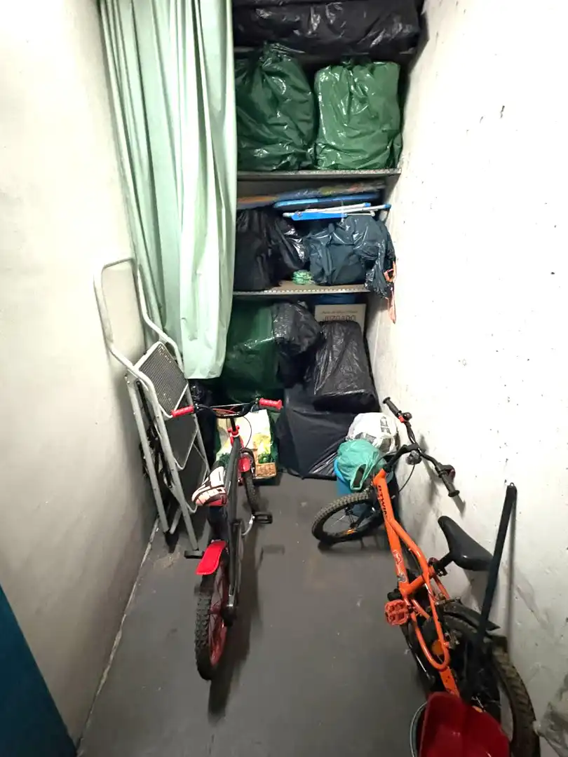 Storage room for sale in Esplugues de Llobregat, Barcelona