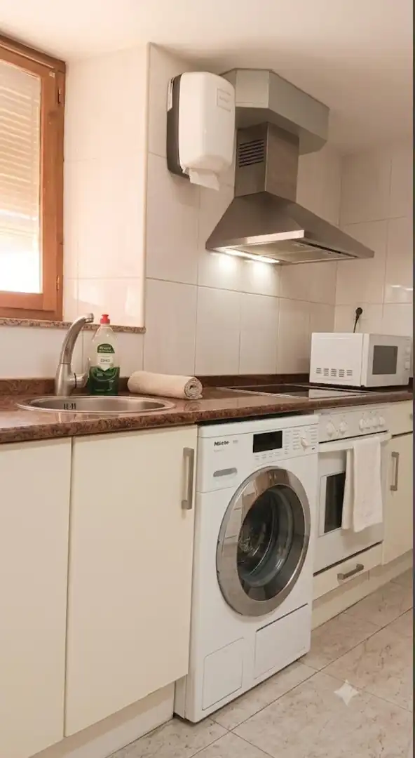Cocina de Finca rústica en venta en Baños de Ebro / Mañueta con Calefacción, Trastero y Amueblado