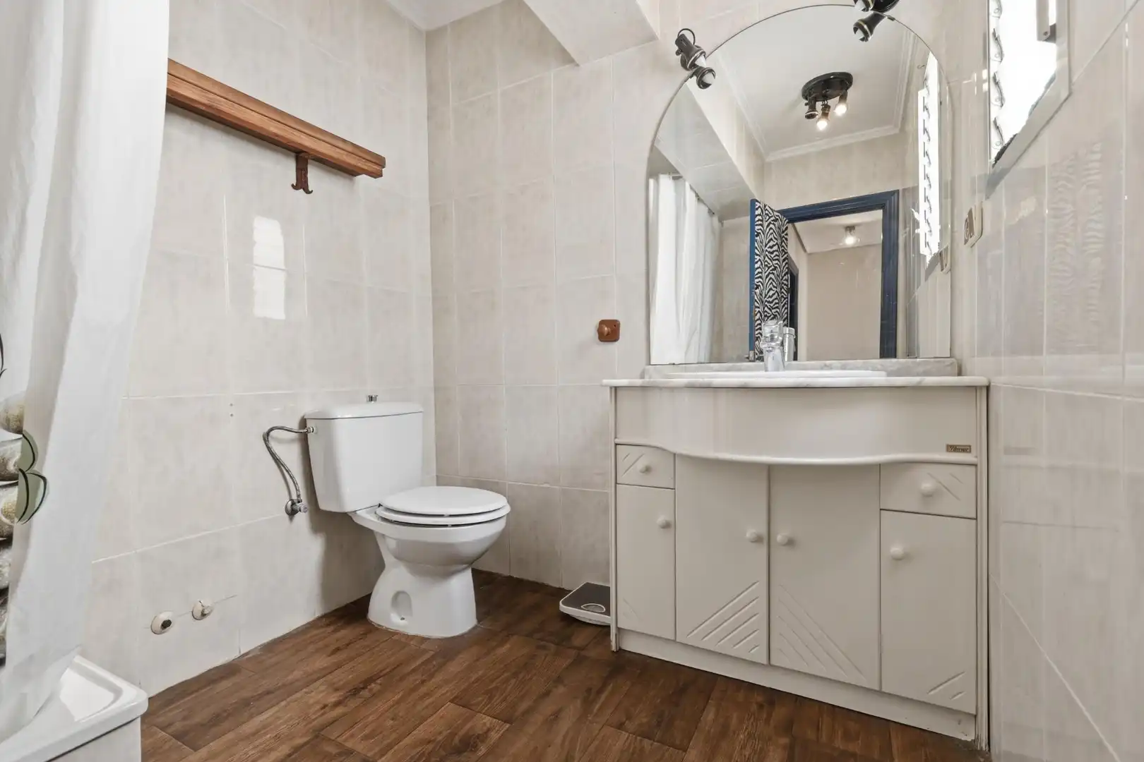 Baño de Ático en venta en Xirivella con Parquet
