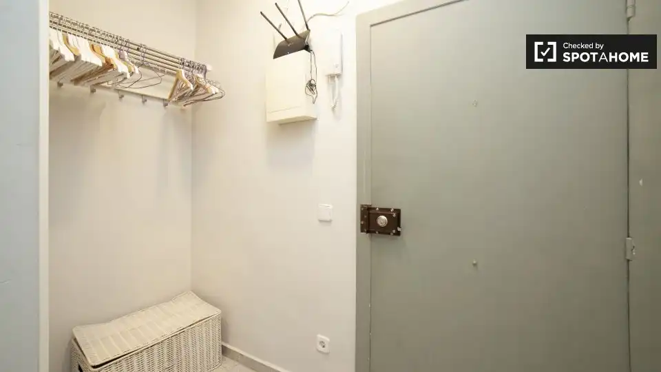 Habitació a Barcelona, Barcelona