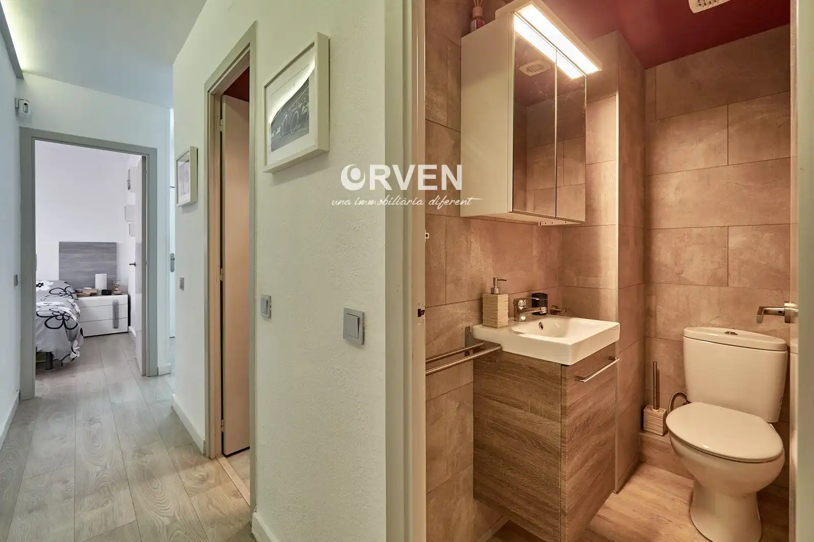 Badezimmer von Wohnung zum Verkauf in Torredembarra mit Klimaanlage und Heizung