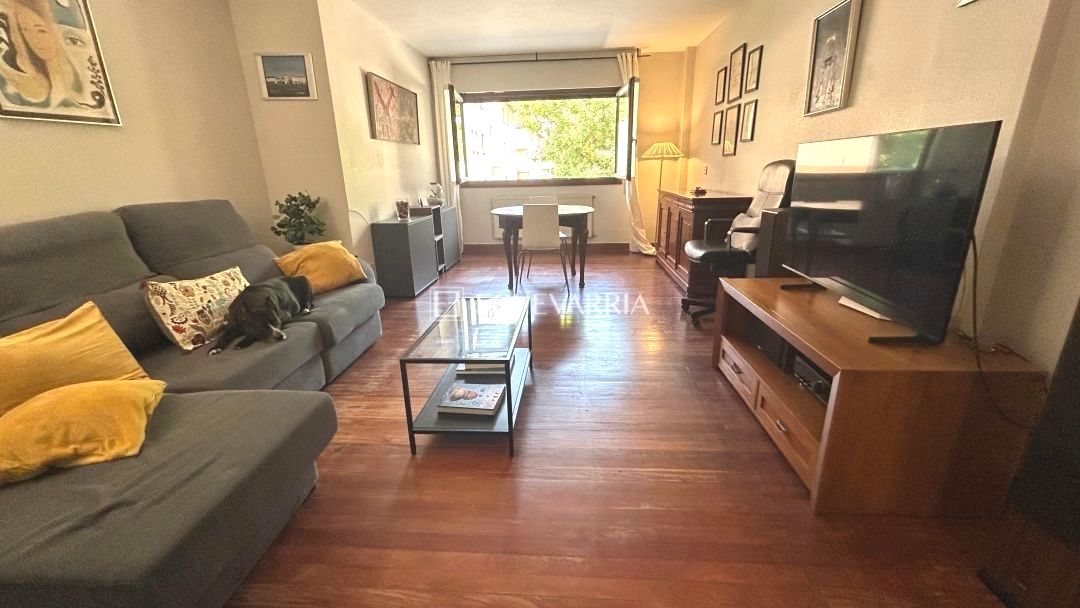 Living room of Flat for sale in Getxo   with Heating, Private garden and Storage room