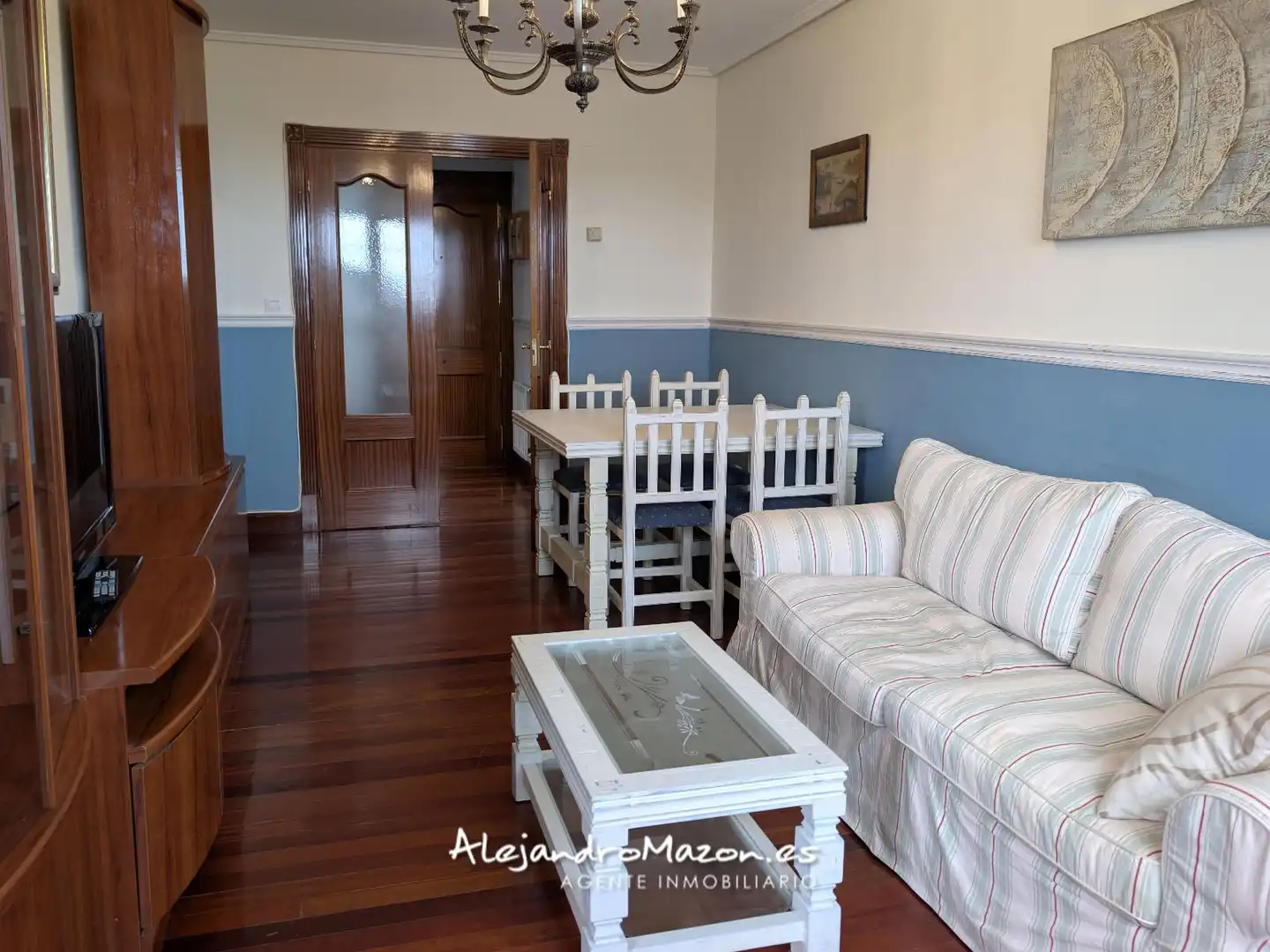 Dining room of Flat for rent in Castro-Urdiales  with Heating, Terrace and Swimming Pool