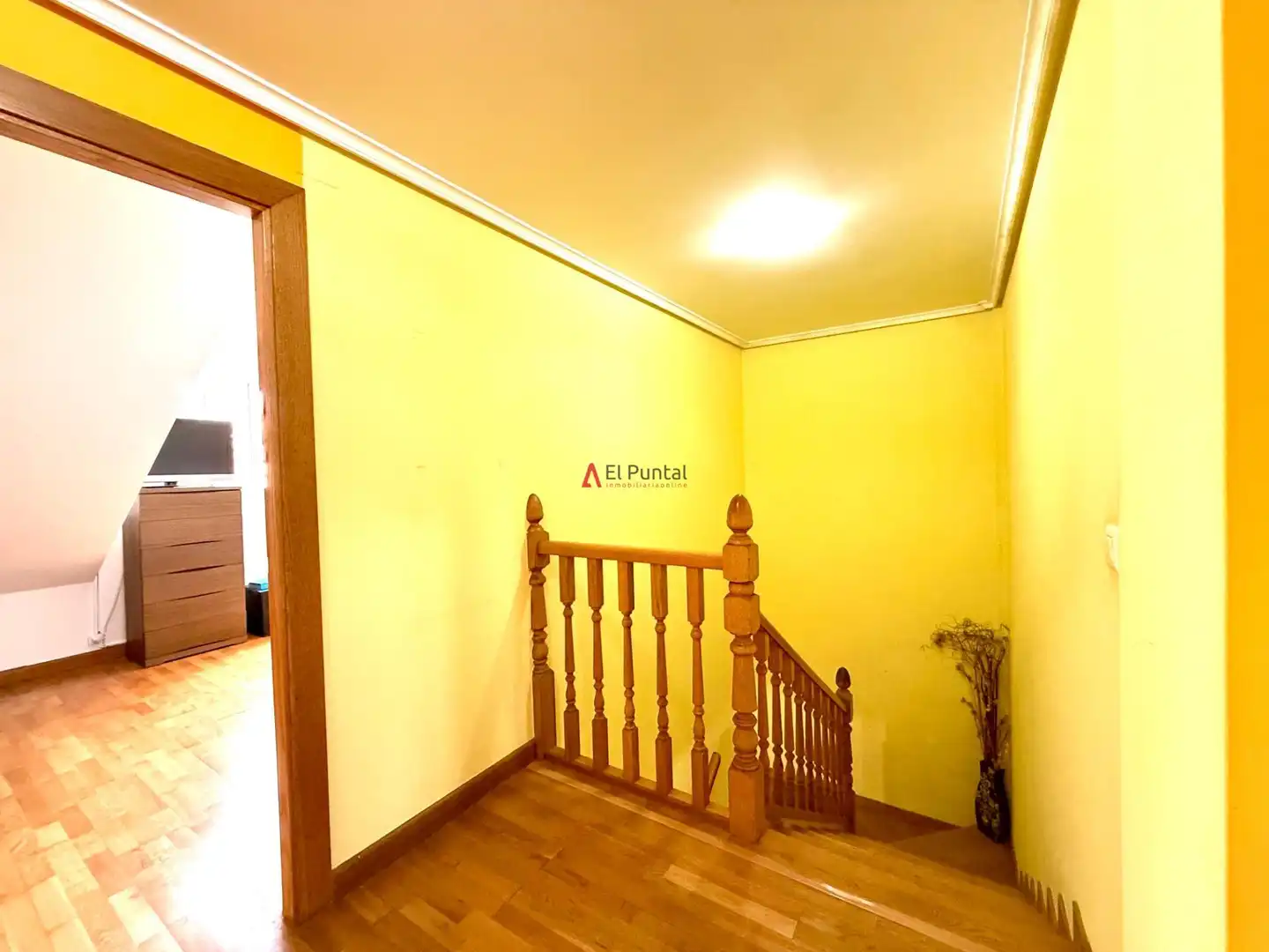 Maisonette zum Verkauf in Piélagos mit Heizung, Parkett und Abstellraum