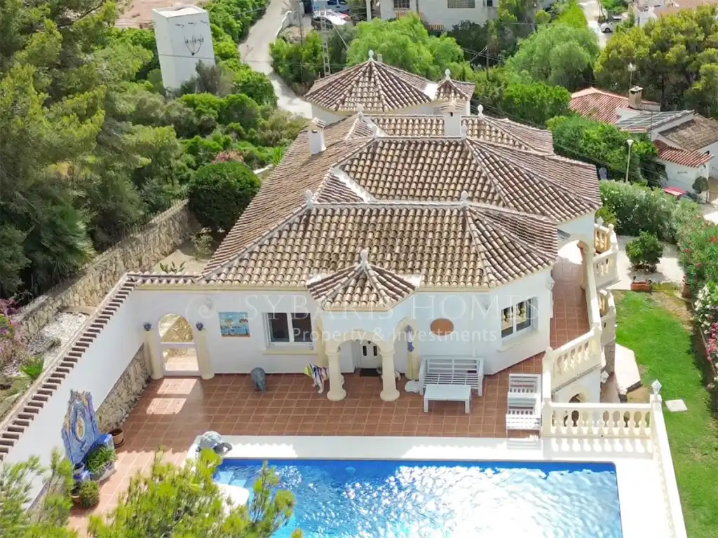 Villa con piscina in vendita a La Pedrera - Vessanes