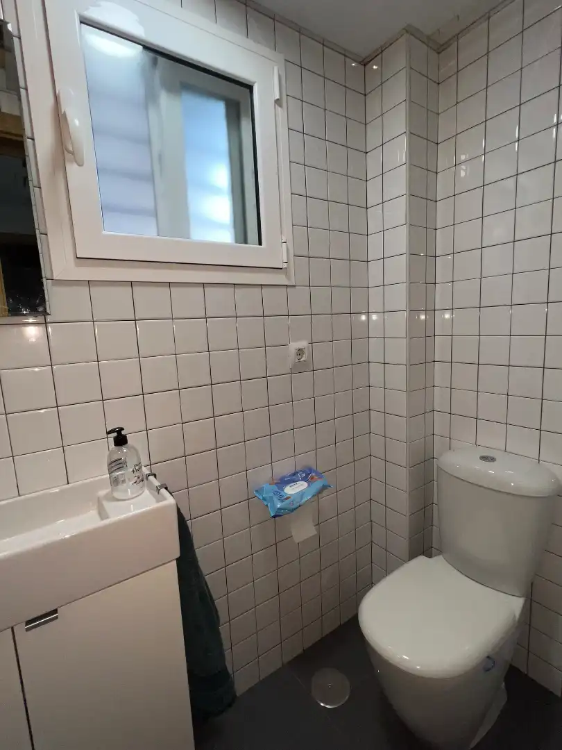 Bany de Casa o xalet en venda en Espartinas amb Aire condicionat, Calefacció i Jardí privat