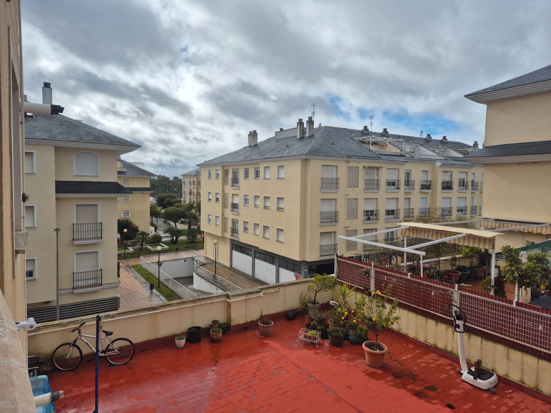 Vista exterior de Pis de lloguer en Badajoz Capital amb Aire condicionat, Calefacció i Traster